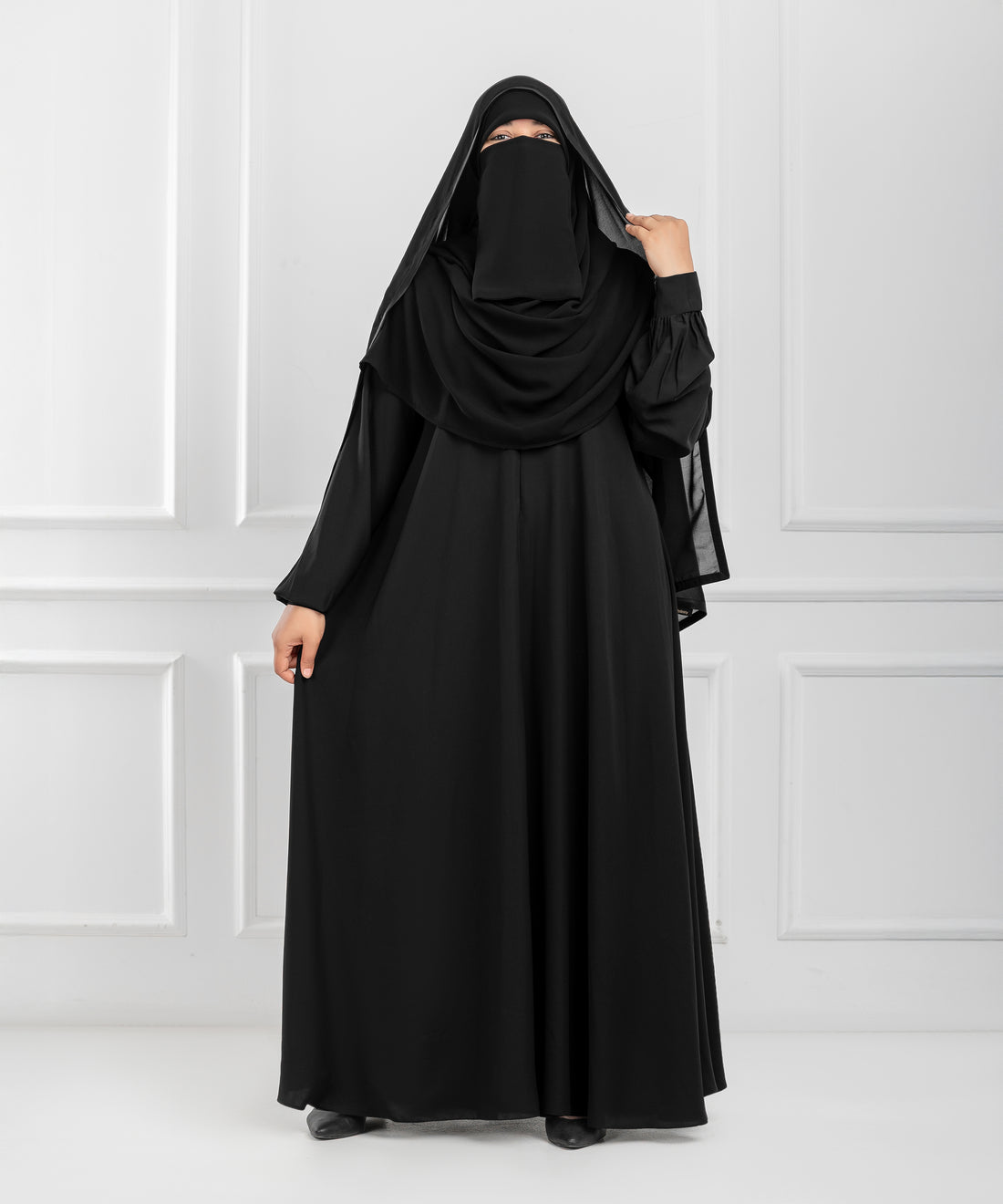 Circular Khimar “Ghashwa” – with Satin
