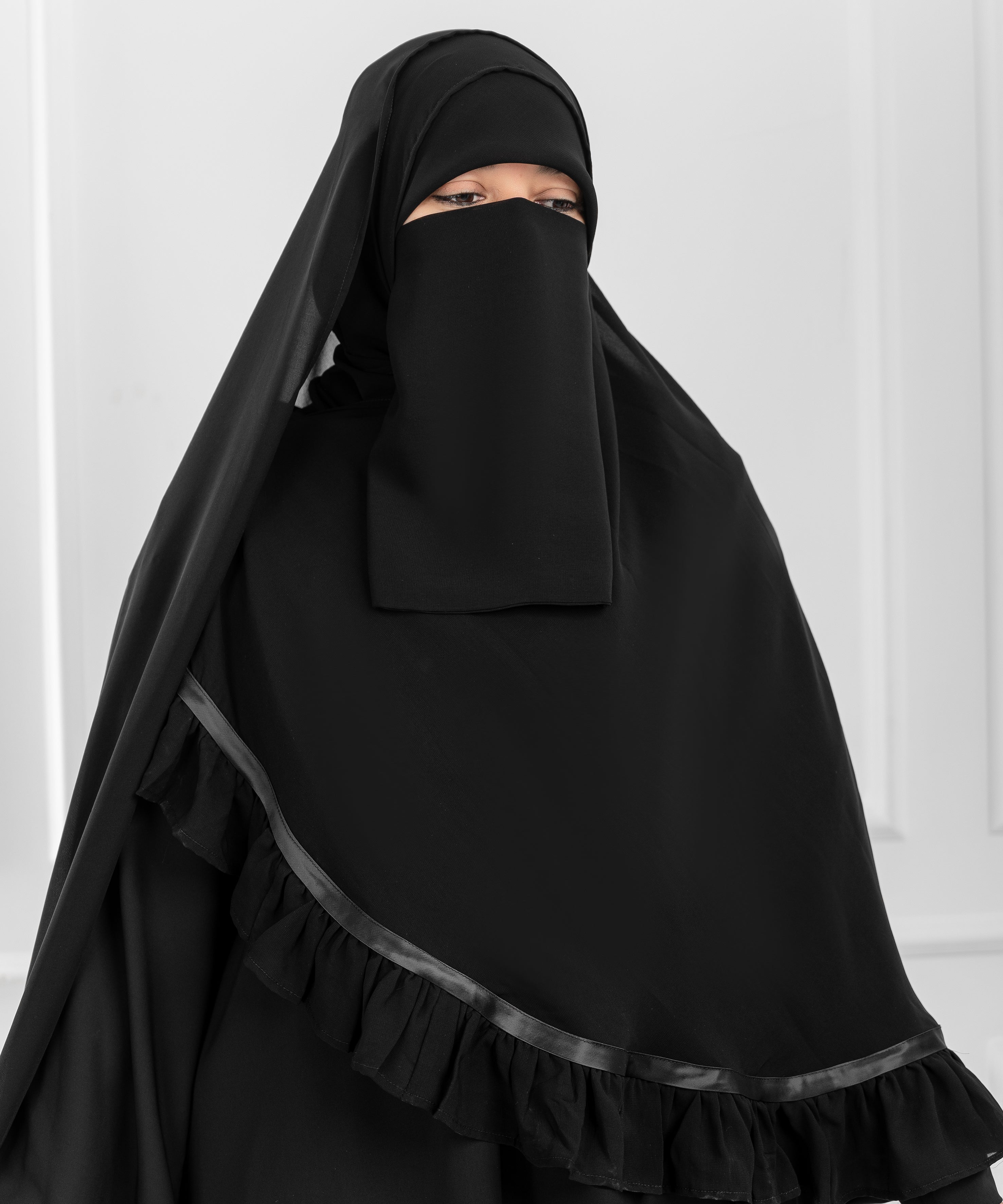 Circular Khimar “Ghashwa” – with Soft Ruffle and Satin Ribbon