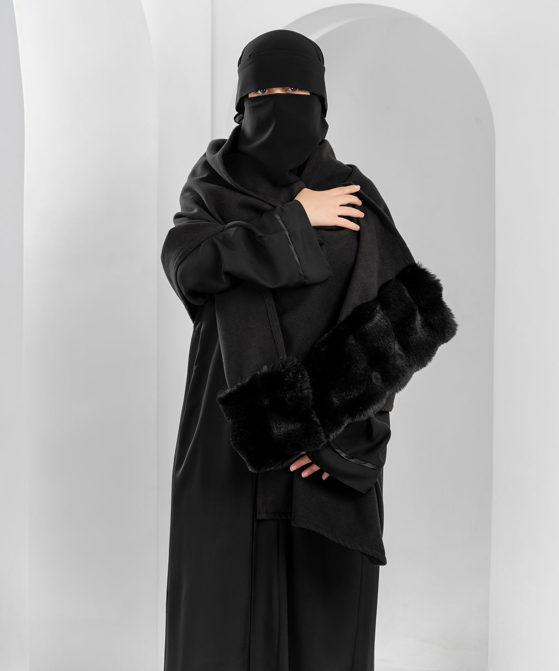 Rectangular Wool Shawl with Fur Trim