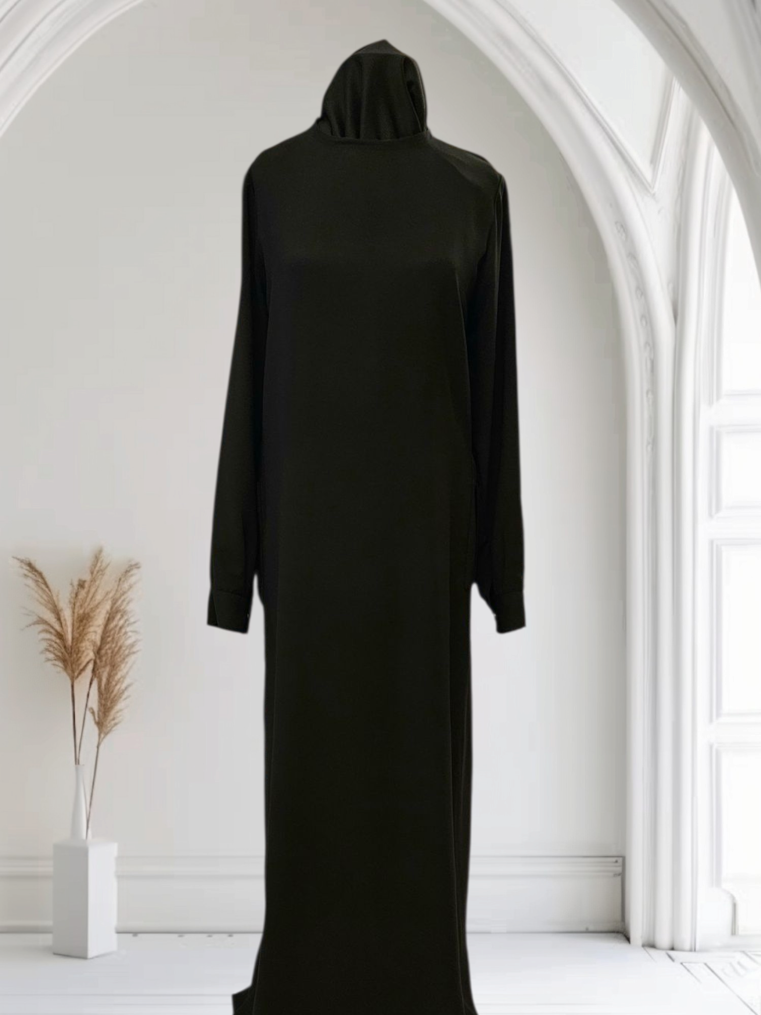 Lightweight Crepe Abaya with Side Zippers and External Pockets