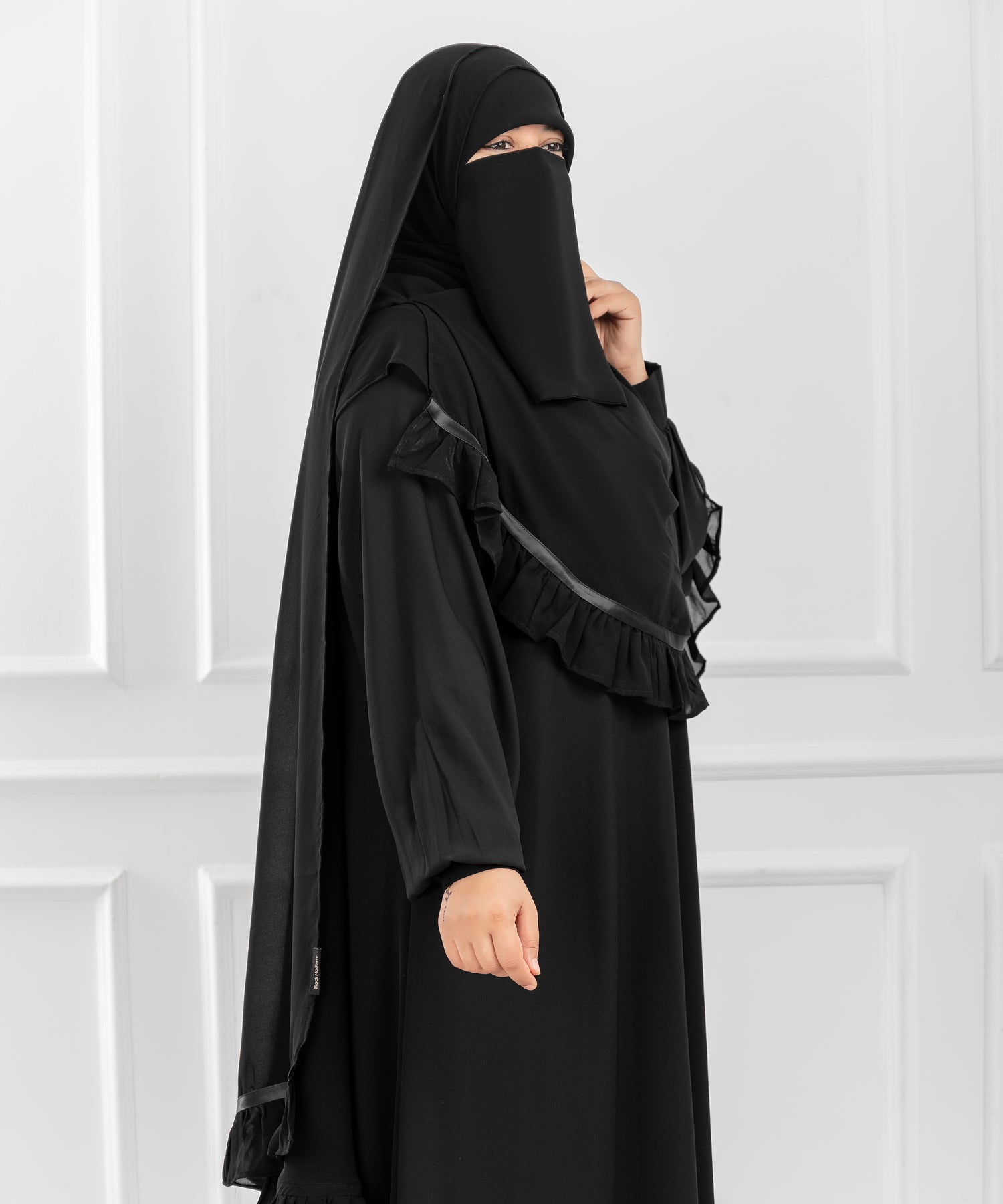 Circular Khimar “Ghashwa” – with Soft Ruffle and Satin Ribbon