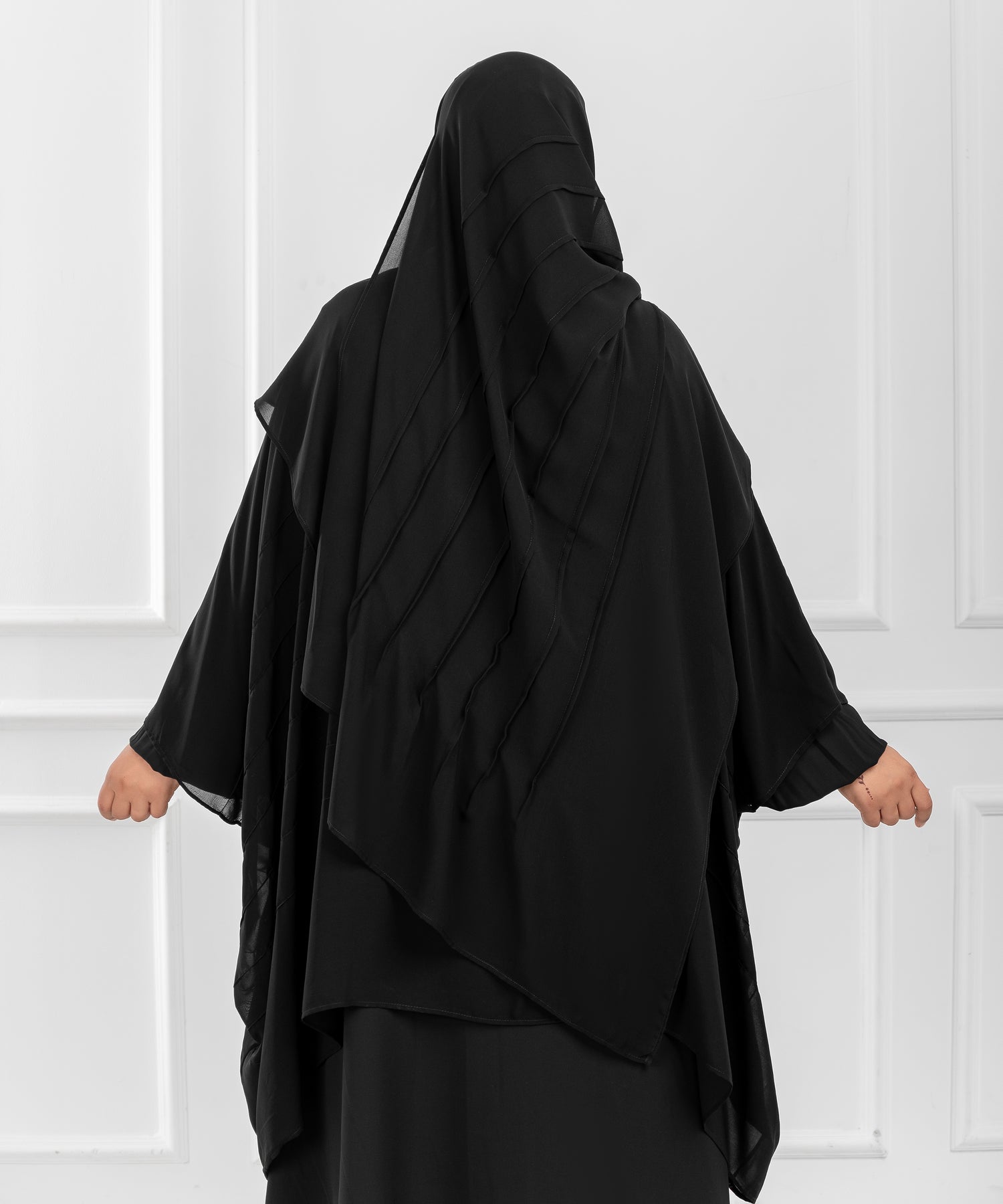 Rectangular Hijab with Wide Vertical Pleats