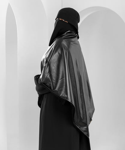 Double-Face Triangle Shawl – Leather &amp; Black Fabric