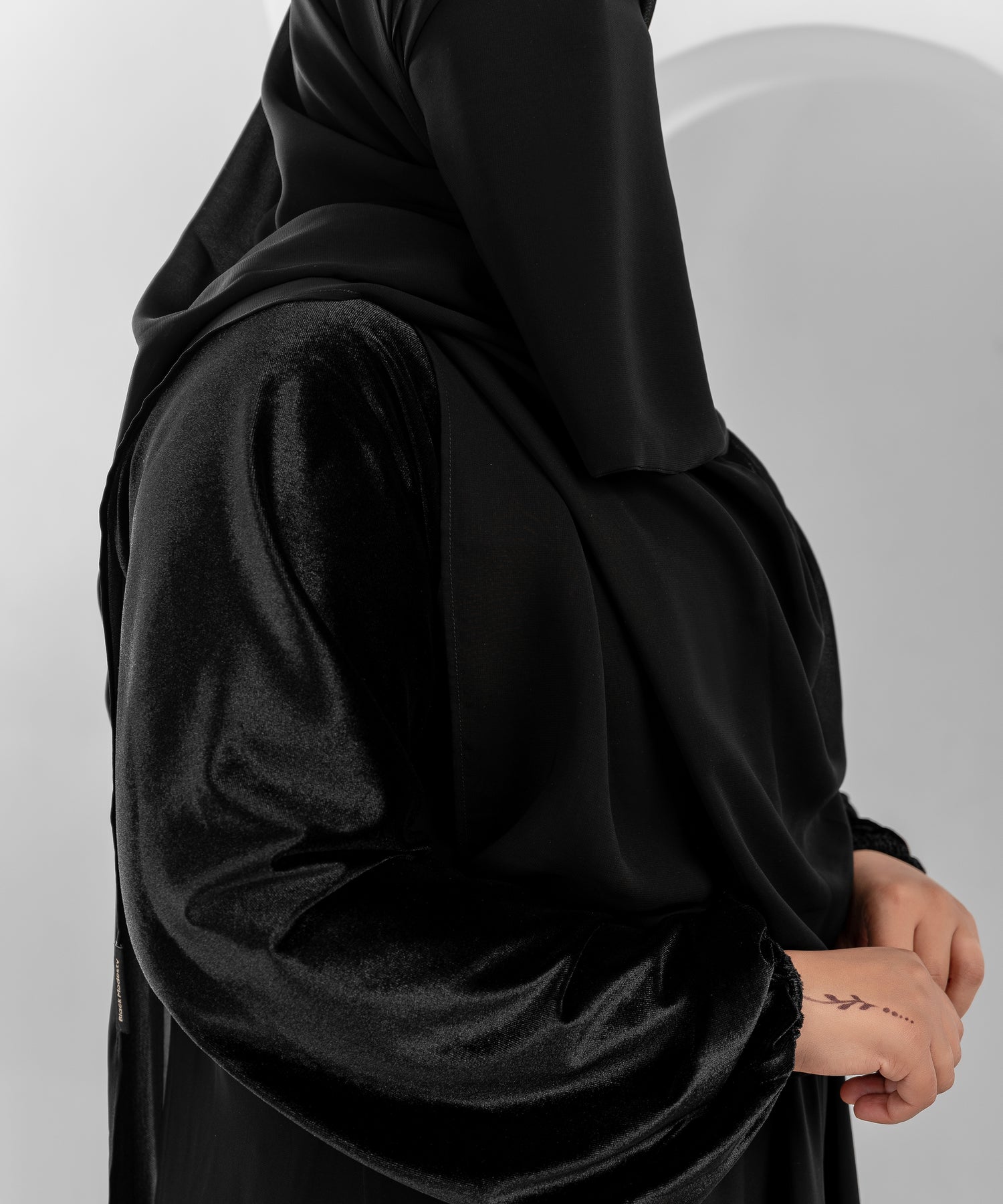 Black Abaya with Velvet Sleeves
