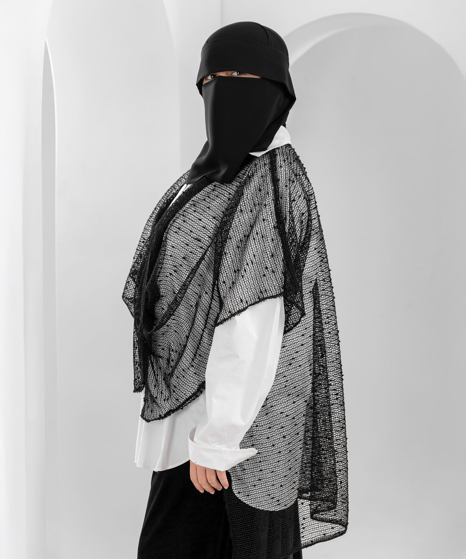 Shoulder Cape with Mesh Fabric and Velvet Dots – Front Drape Design