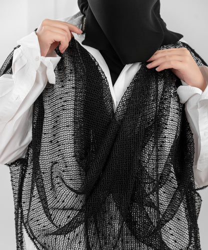 Shoulder Cape with Mesh Fabric and Velvet Dots – Front Drape Design