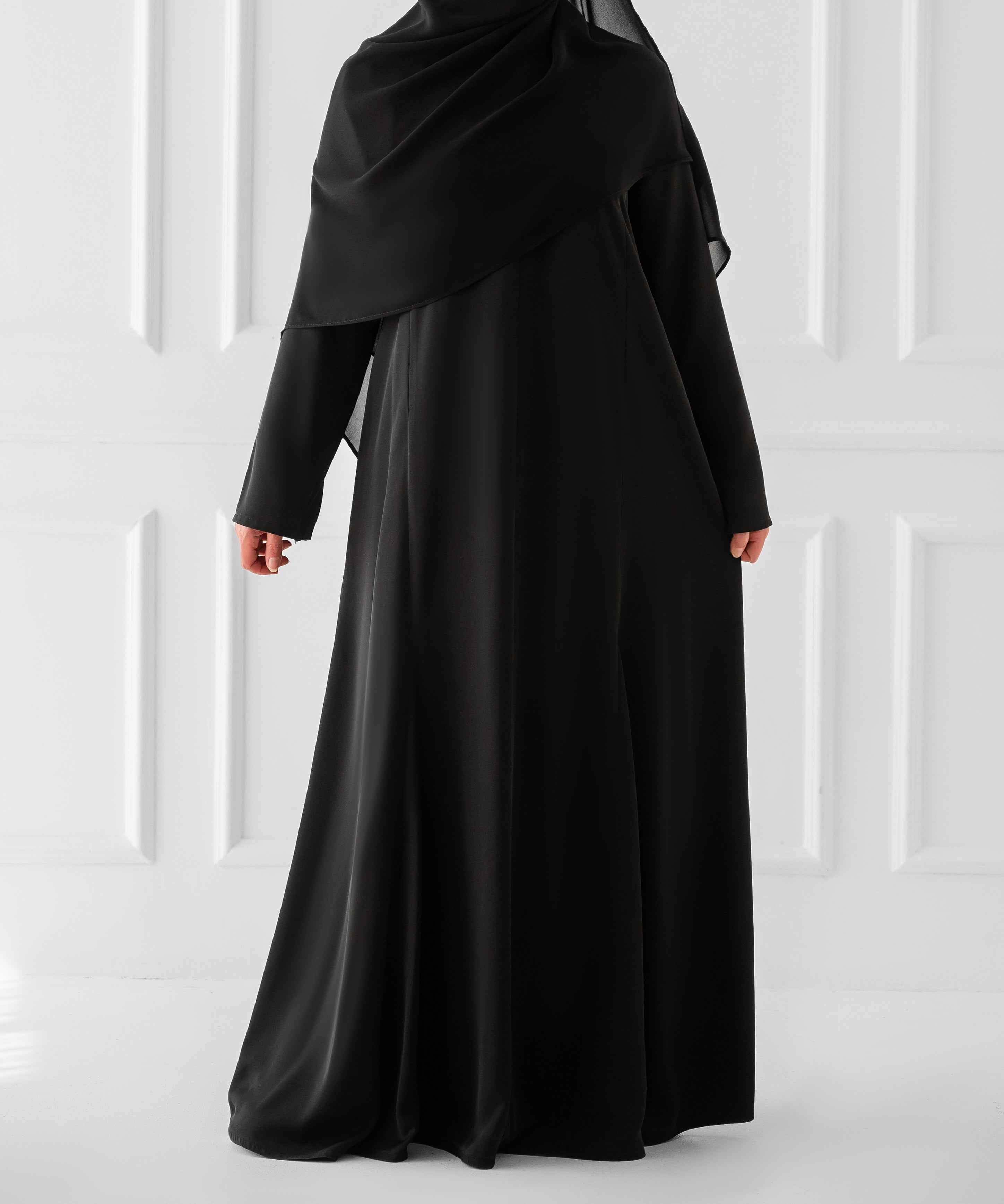 Wide Cut Design Abaya