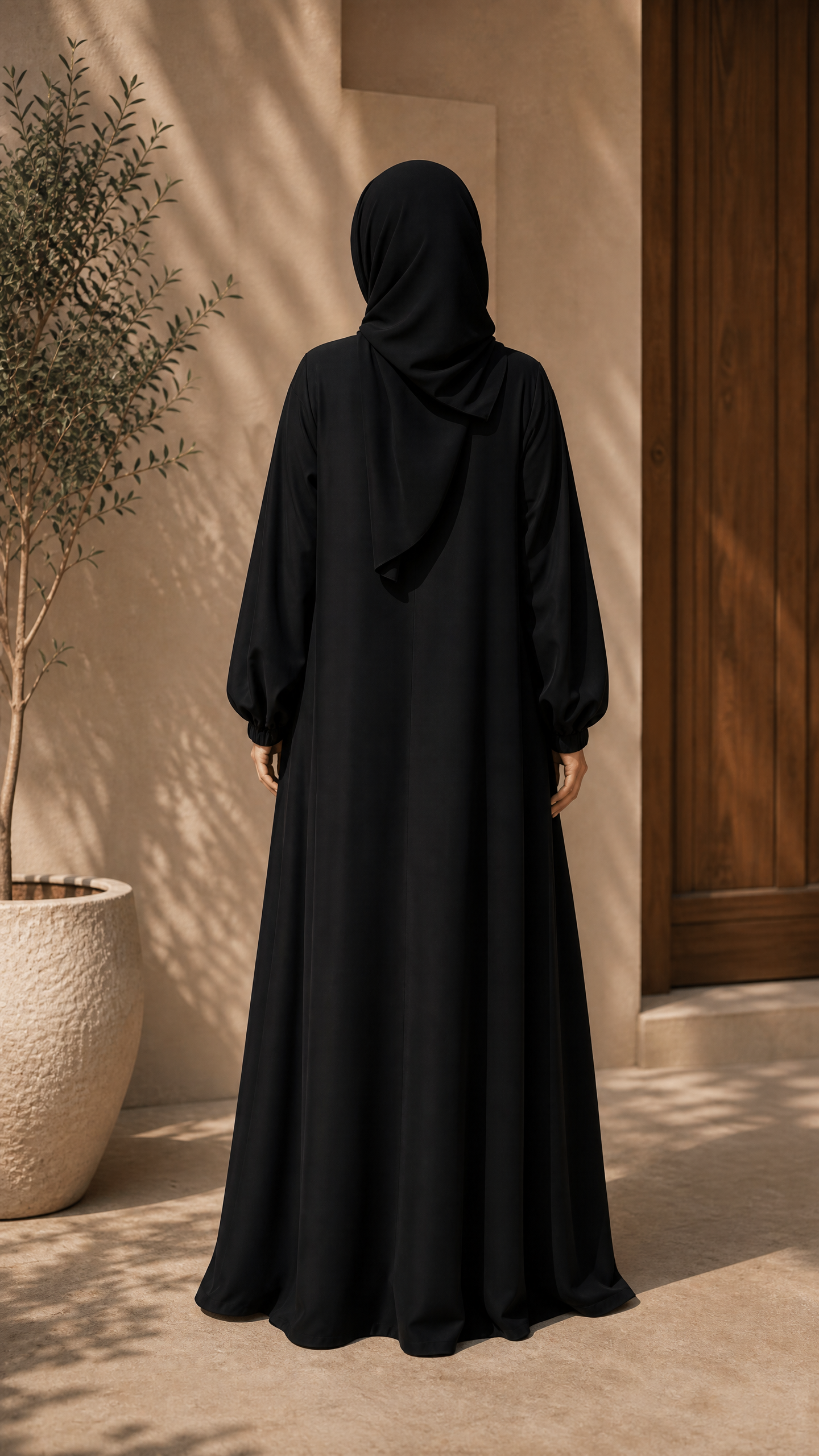 🖤 Everyday Crepe Abaya with Hidden Pockets