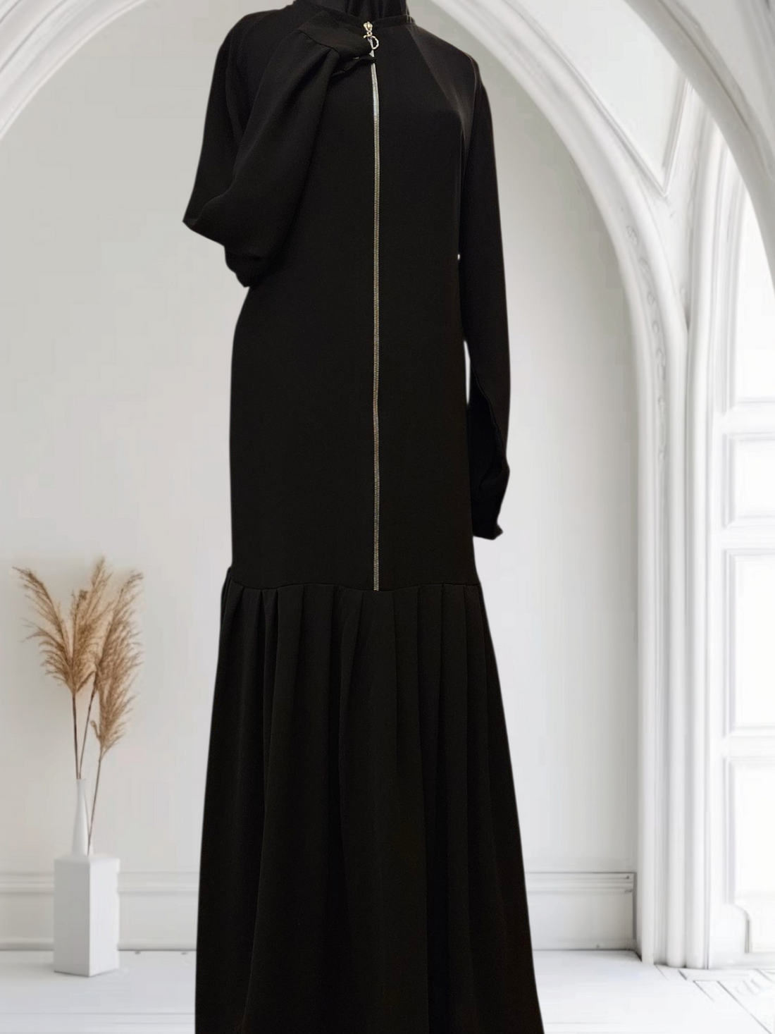 Lightweight Crepe Abaya with Front Zipper and Handcrafted Pleated
