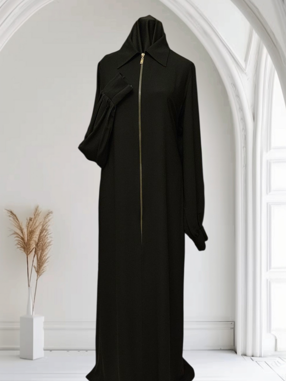 Crepe Abaya with Zipper and Back Pleats – Modest, Practical &amp; Elegant